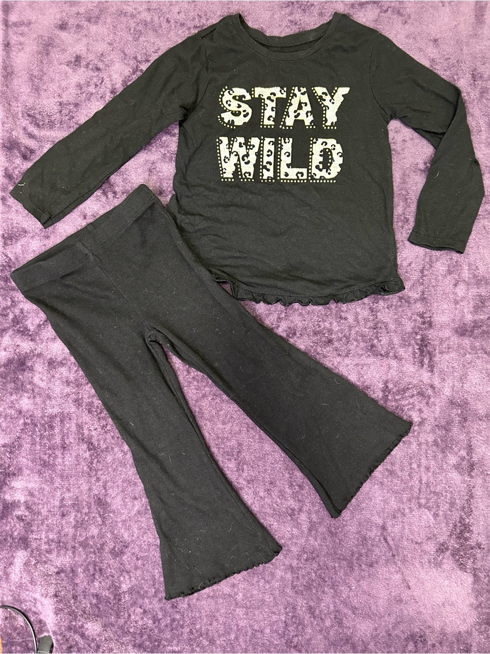 Garanimals Black Long-Sleeve/Flare pants Set